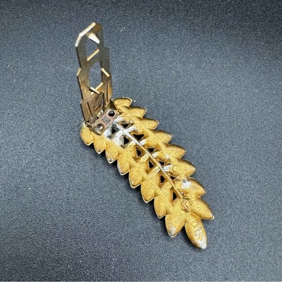 Vintage Signed Sapphire Blue Rhinestone and Gold Tone Leaf Dress Clip - Picture 7 of 11